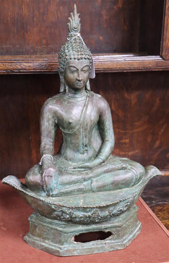 A cast bronze Buddha height 40cm